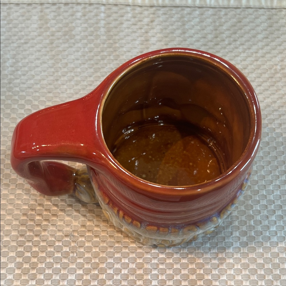Santa Claus Ceramic 3-D Mug - Picture 10 of 15